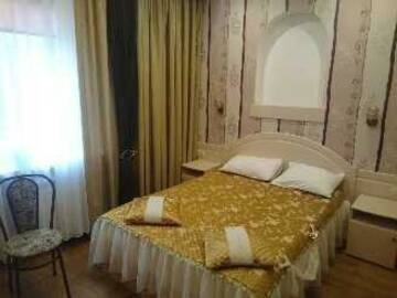 Комната стандарт с 1 двуспальной кроватью в Отеле Дом на Гражданской