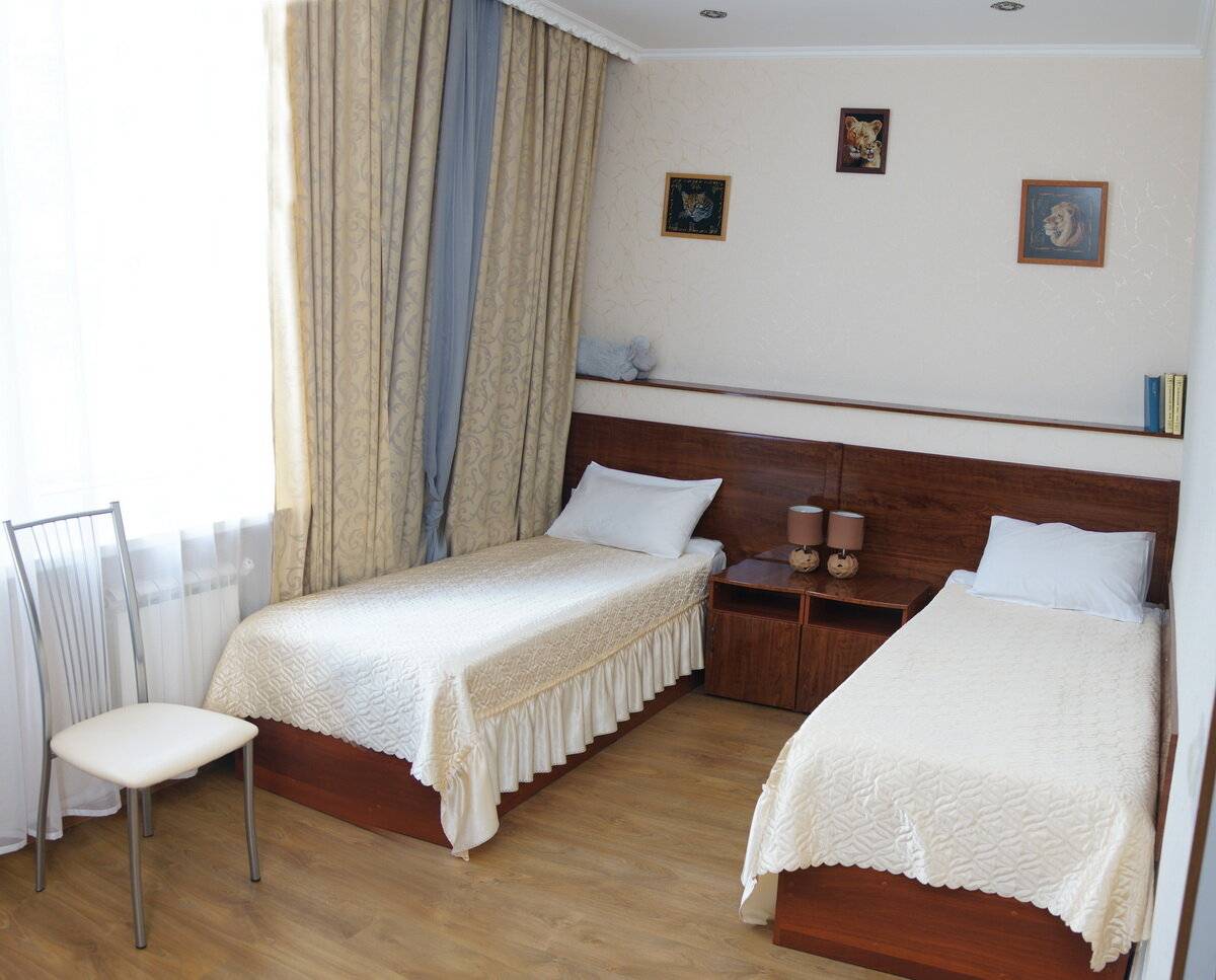 Фото Отели Дом на Гражданской Углич 106