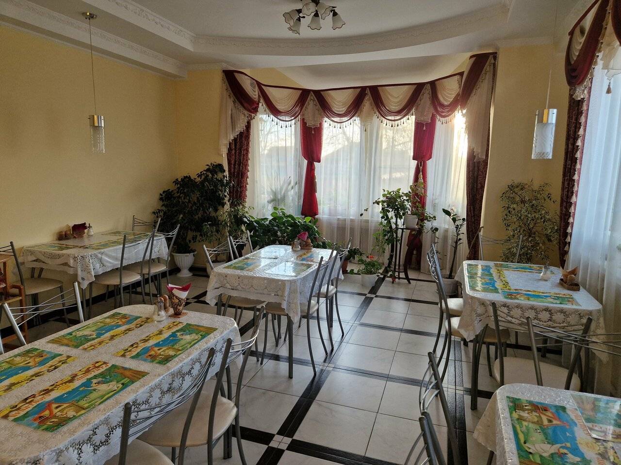 Фото Отели Дом на Гражданской Углич 108